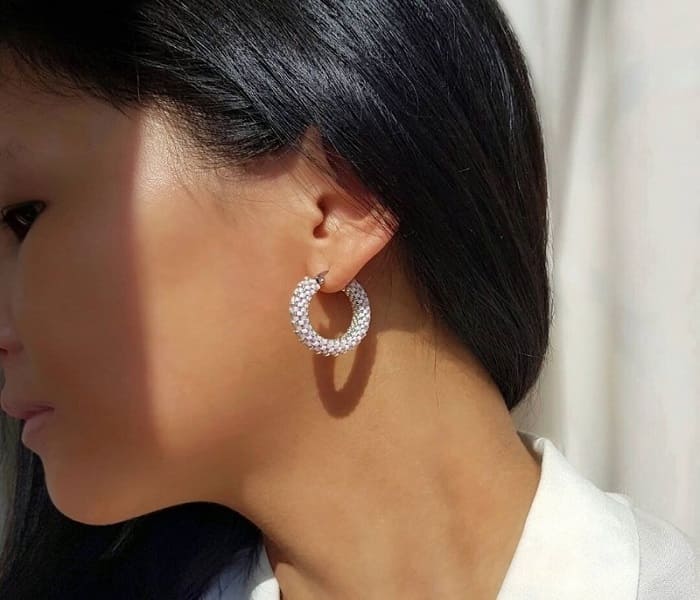 Круглые серьги которые не выйдут из моды
